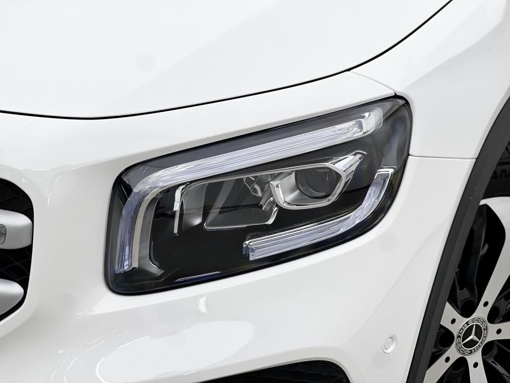 Mercedes-Benz Mercedes-Benz GLB