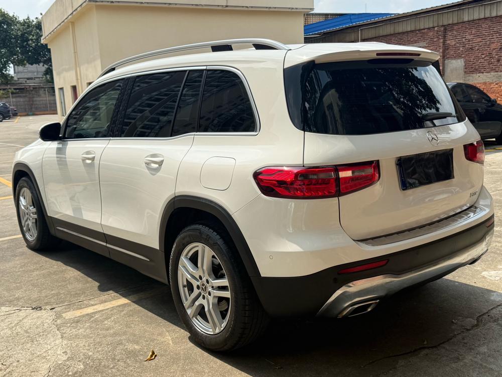 Mercedes-Benz Mercedes-Benz GLB