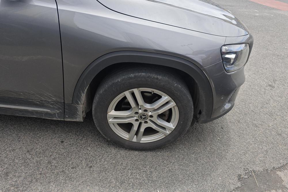 Mercedes-Benz Mercedes-Benz GLB