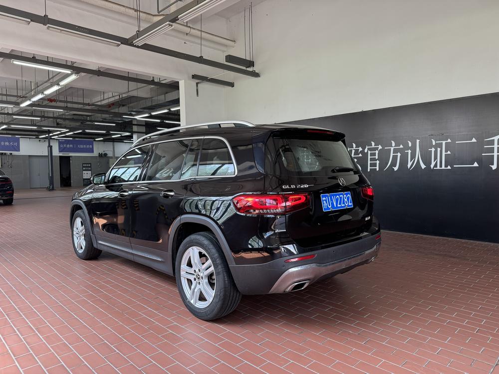 Mercedes-Benz Mercedes-Benz GLB