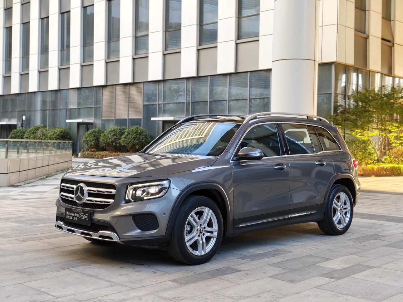 Mercedes-Benz Mercedes-Benz GLB