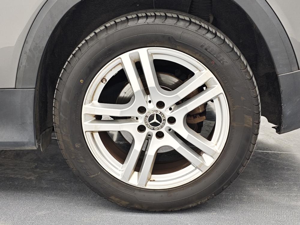 Mercedes-Benz Mercedes-Benz GLB