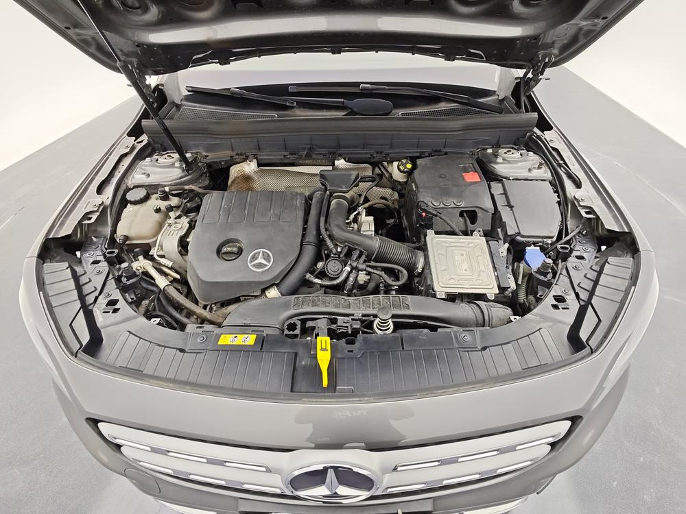 Mercedes-Benz Mercedes-Benz GLB