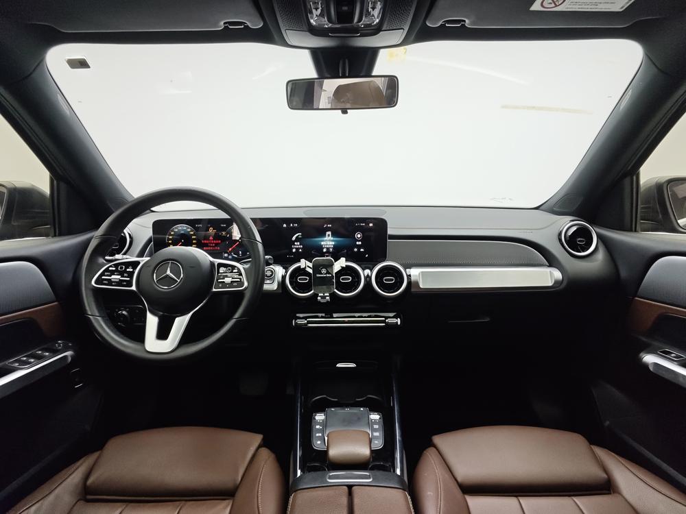 Mercedes-Benz Mercedes-Benz GLB
