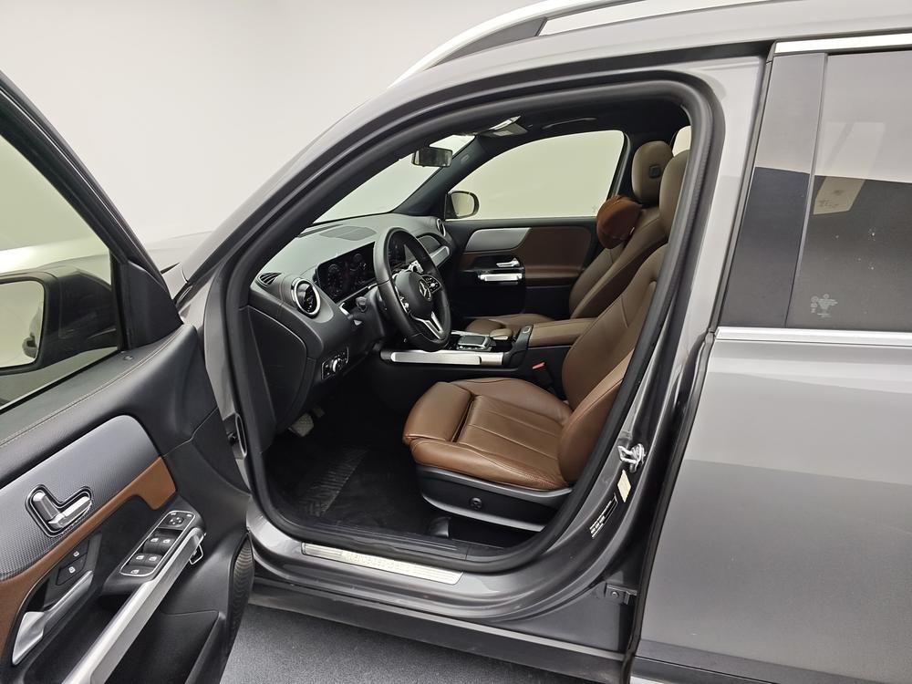 Mercedes-Benz Mercedes-Benz GLB