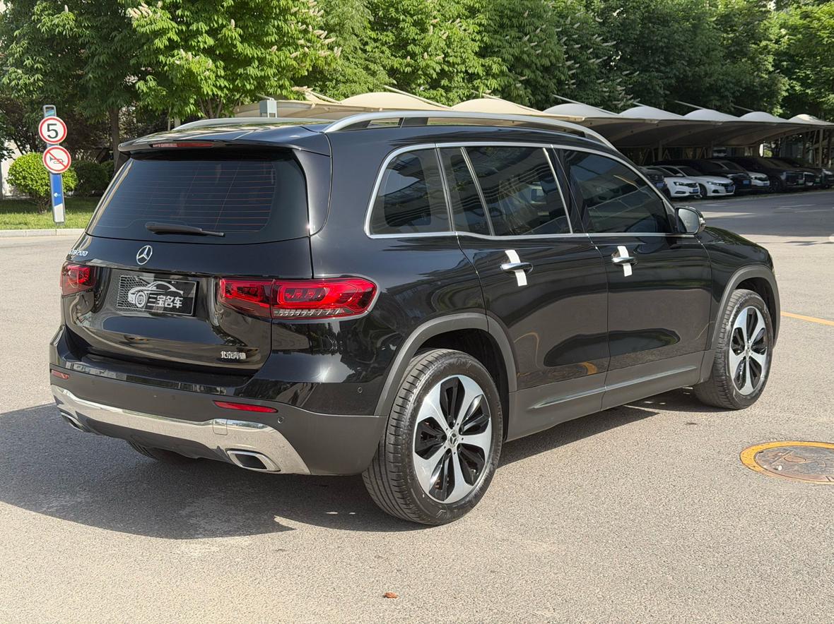 Mercedes-Benz Mercedes-Benz GLB