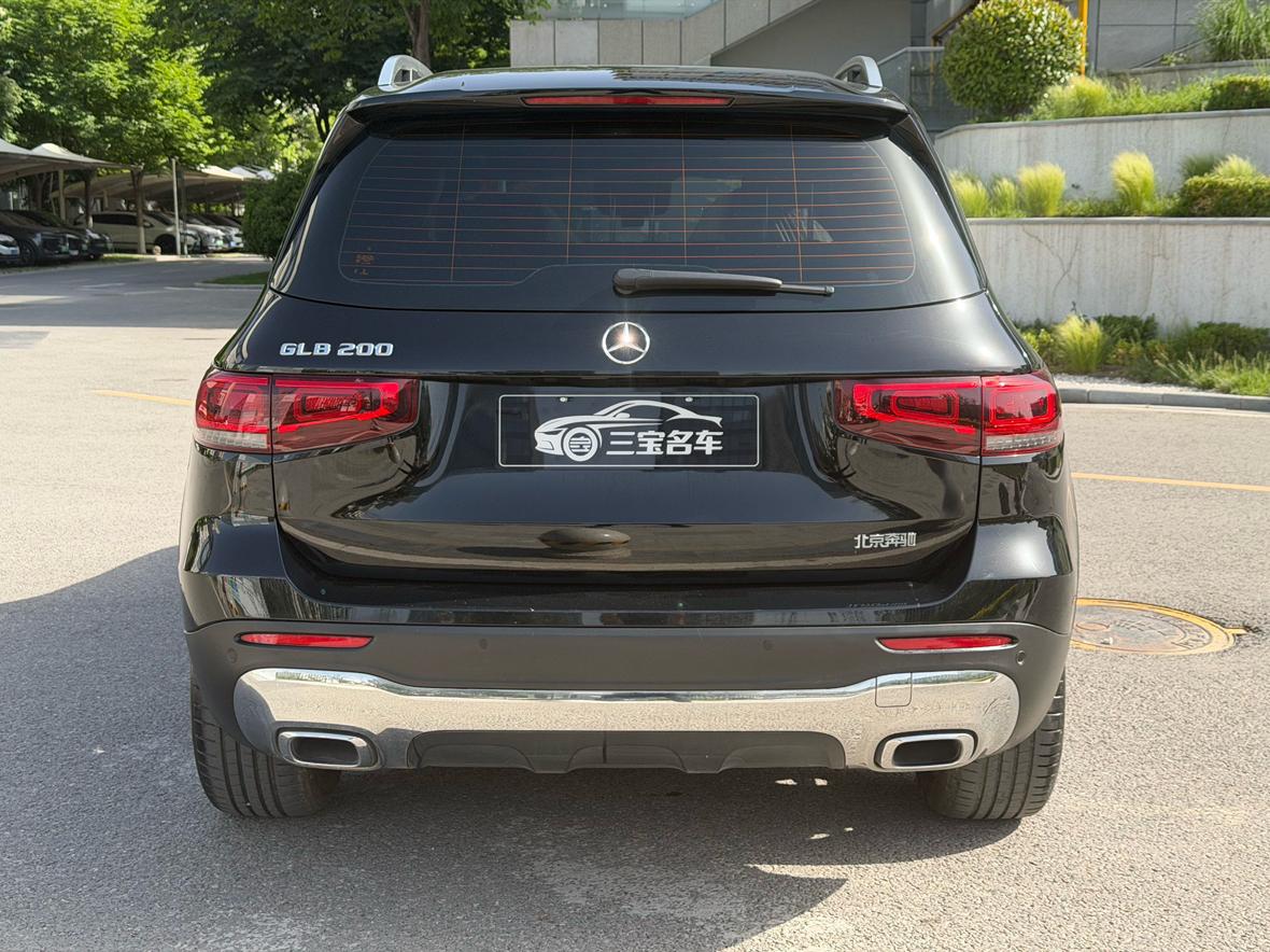 Mercedes-Benz Mercedes-Benz GLB