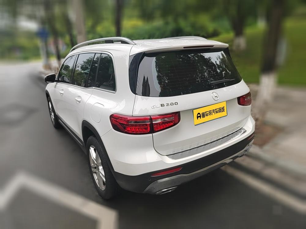 Mercedes-Benz Mercedes-Benz GLB