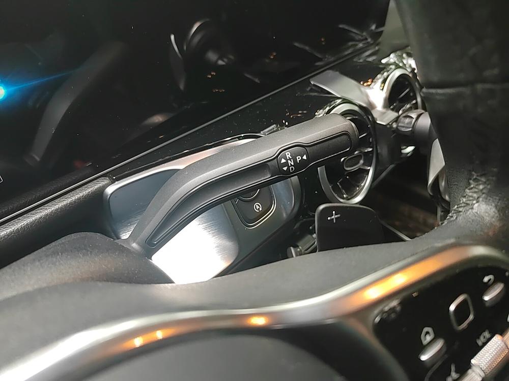 Mercedes-Benz Mercedes-Benz GLB