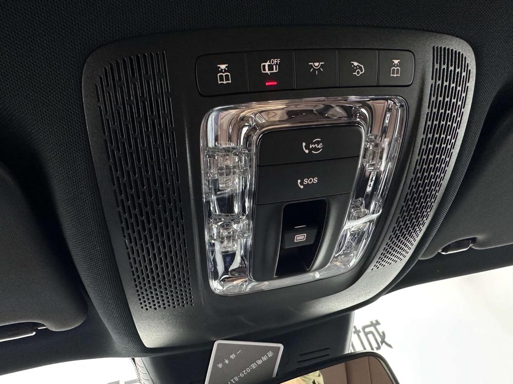 Mercedes-Benz Mercedes-Benz GLB