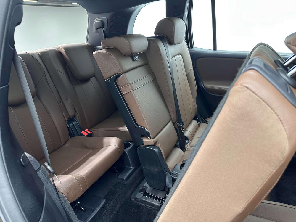 Mercedes-Benz Mercedes-Benz GLB