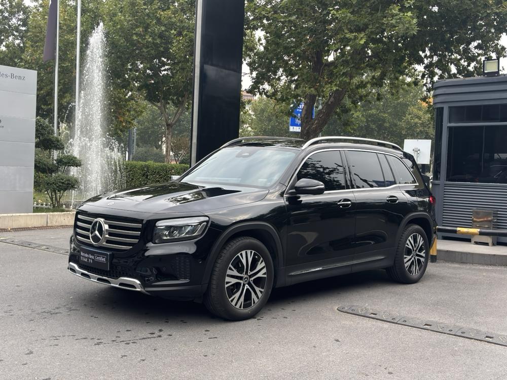 Mercedes-Benz Mercedes-Benz GLB