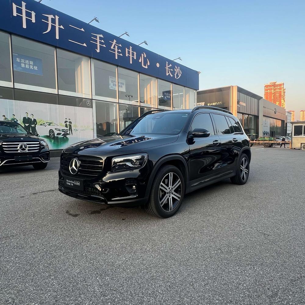Mercedes-Benz Mercedes-Benz GLB