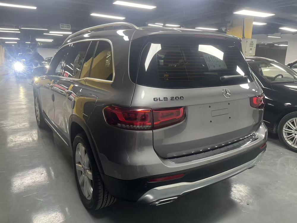 Mercedes-Benz Mercedes-Benz GLB