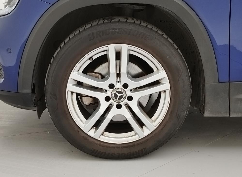 Mercedes-Benz Mercedes-Benz GLB