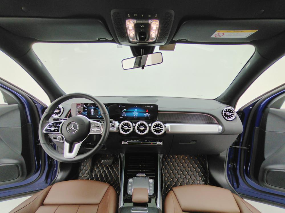 Mercedes-Benz Mercedes-Benz GLB