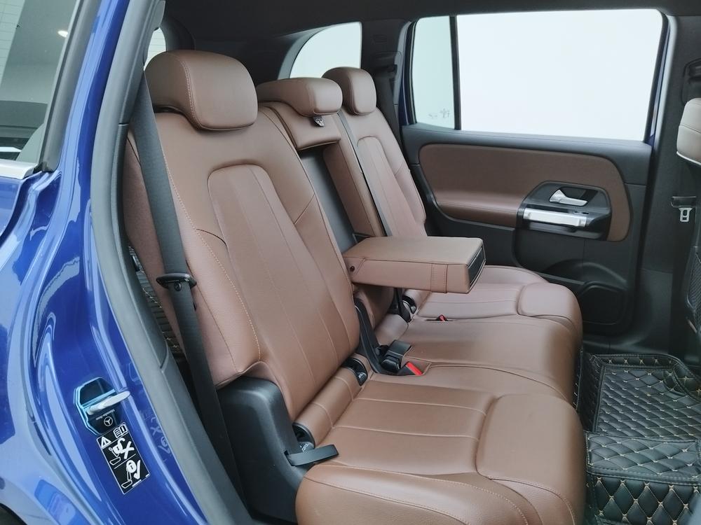 Mercedes-Benz Mercedes-Benz GLB