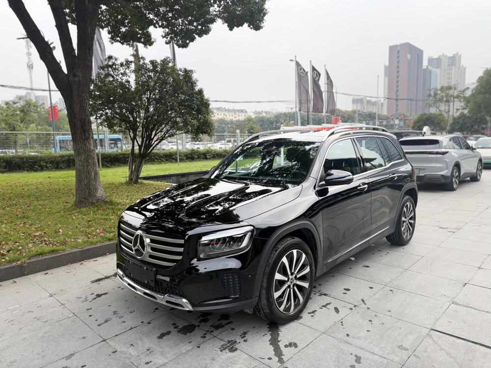 Mercedes-Benz Mercedes-Benz GLB