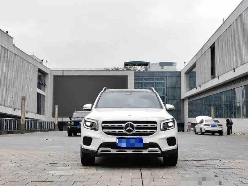 Mercedes-Benz Mercedes-Benz GLB