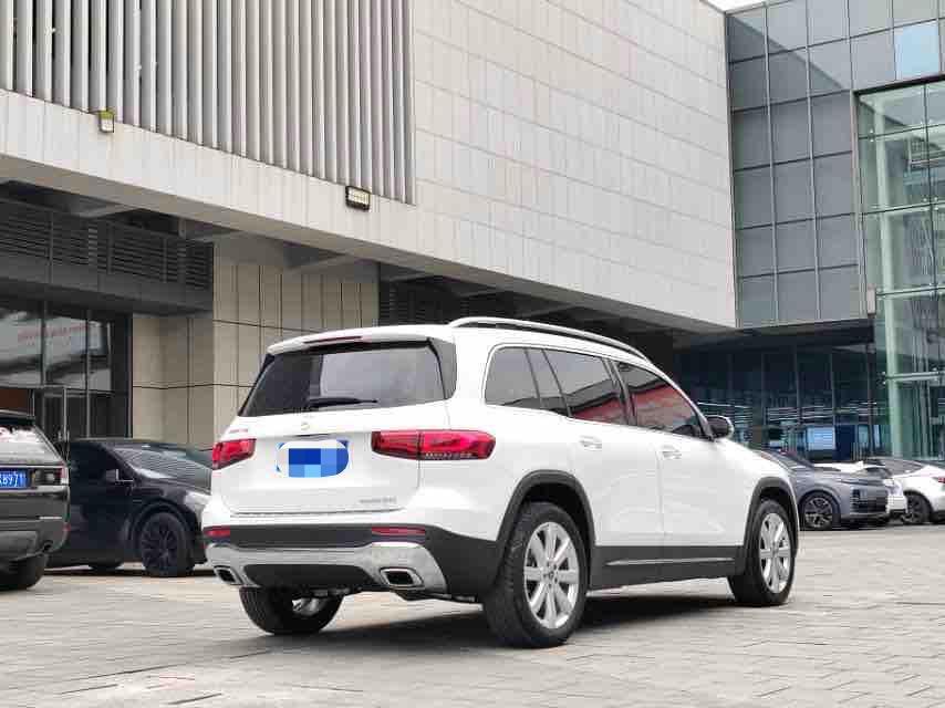 Mercedes-Benz Mercedes-Benz GLB