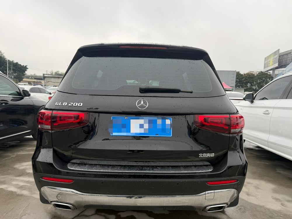 Mercedes-Benz Mercedes-Benz GLB
