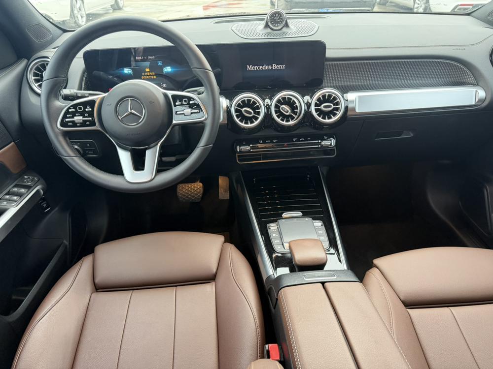 Mercedes-Benz Mercedes-Benz GLB