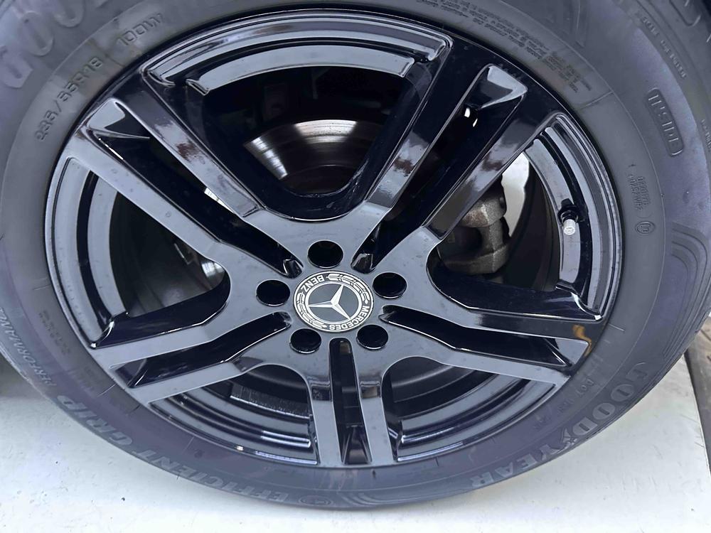 Mercedes-Benz Mercedes-Benz GLB