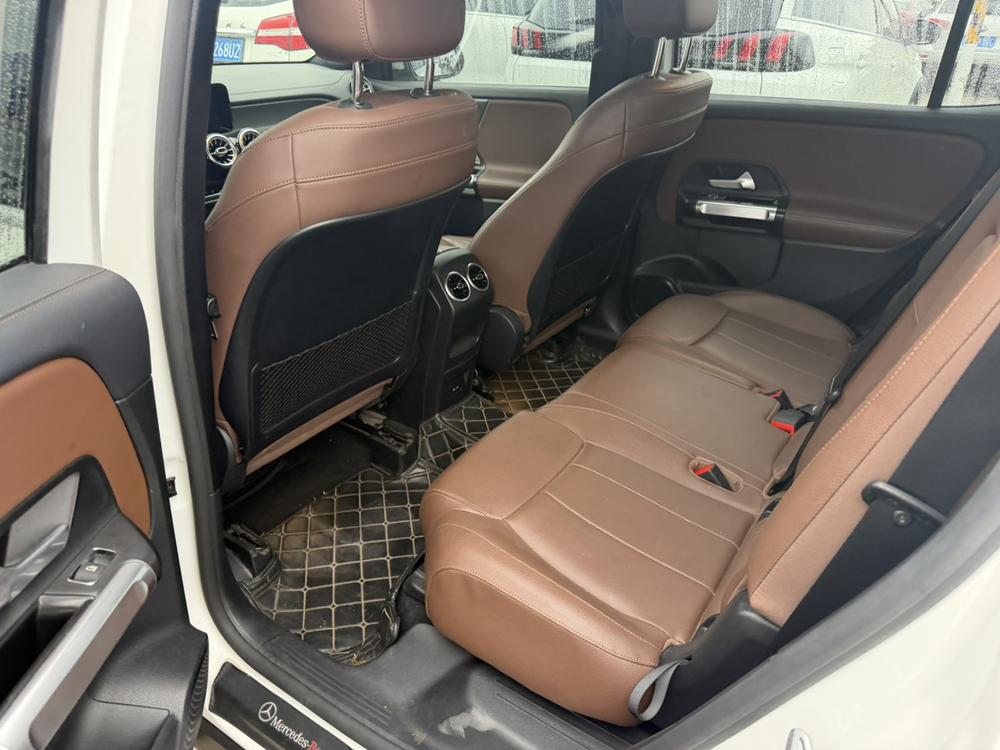 Mercedes-Benz Mercedes-Benz GLB