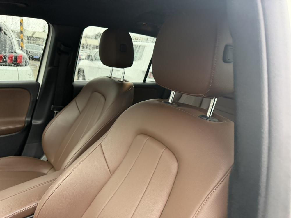 Mercedes-Benz Mercedes-Benz GLB