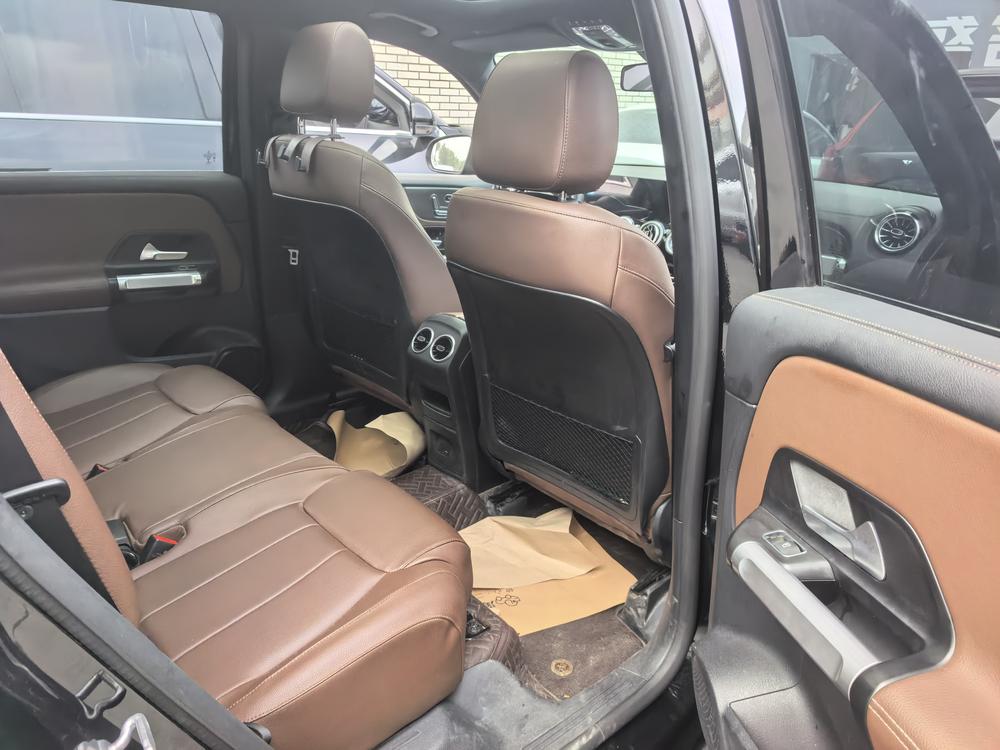 Mercedes-Benz Mercedes-Benz GLB