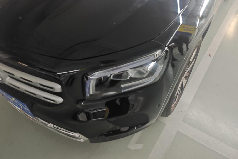 Mercedes-Benz Mercedes-Benz GLB