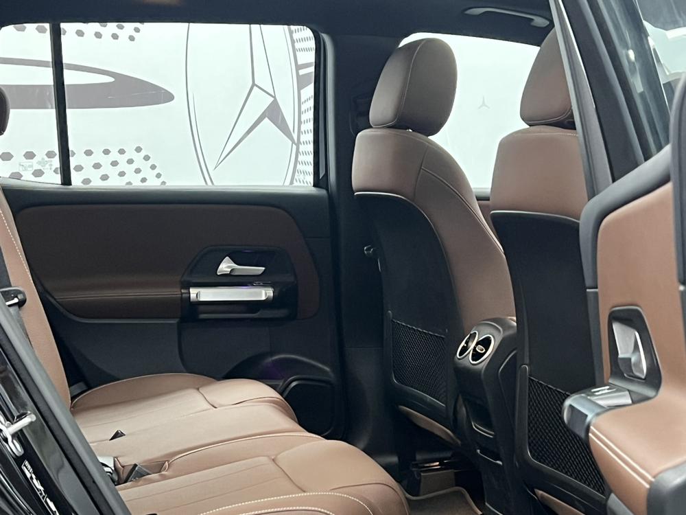 Mercedes-Benz Mercedes-Benz GLB