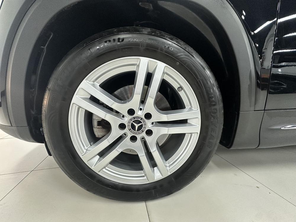 Mercedes-Benz Mercedes-Benz GLB