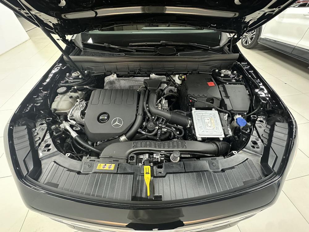 Mercedes-Benz Mercedes-Benz GLB