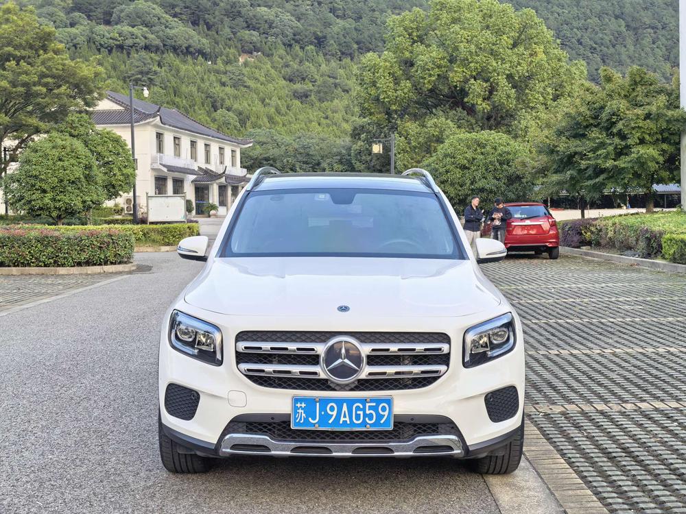 Mercedes-Benz Mercedes-Benz GLB