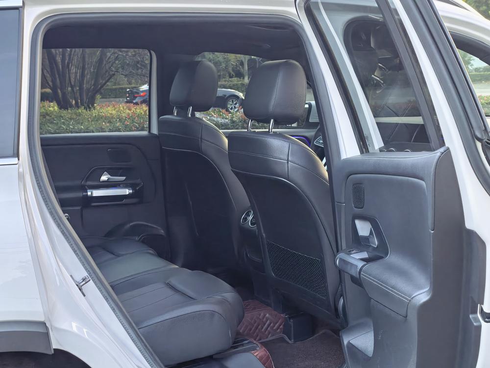 Mercedes-Benz Mercedes-Benz GLB