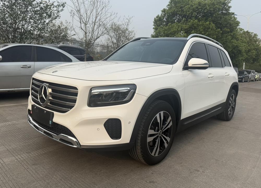 Mercedes-Benz Mercedes-Benz GLB