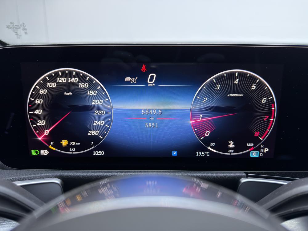 Mercedes-Benz Mercedes-Benz GLB