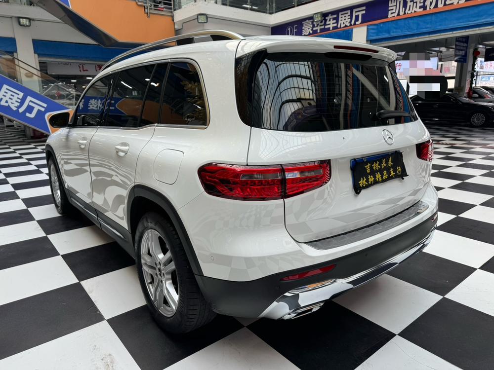 Mercedes-Benz Mercedes-Benz GLB