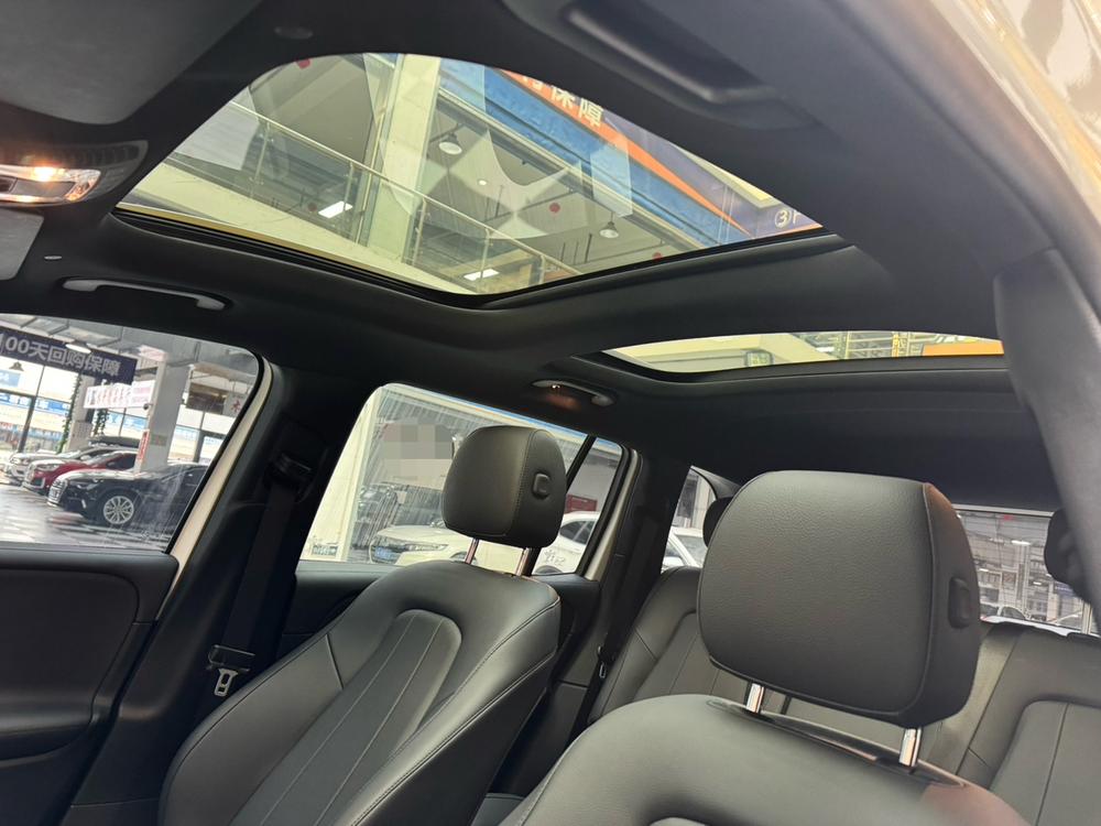 Mercedes-Benz Mercedes-Benz GLB