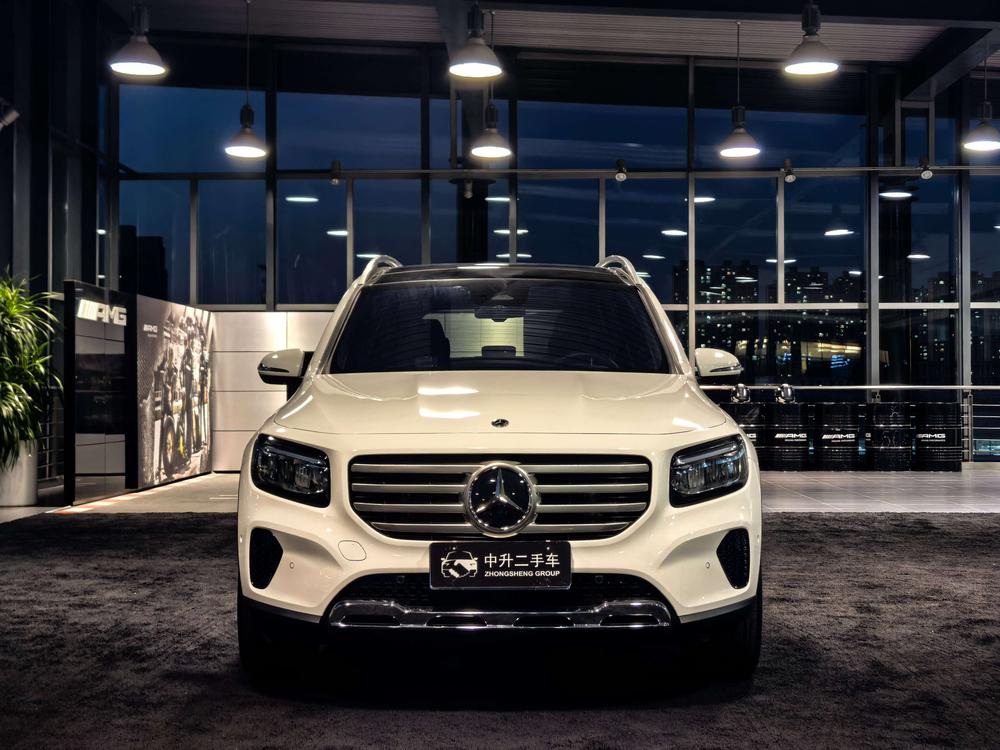 Mercedes-Benz Mercedes-Benz GLB