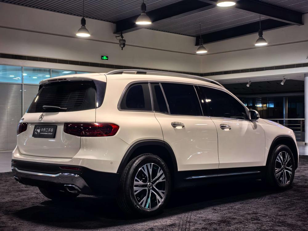 Mercedes-Benz Mercedes-Benz GLB