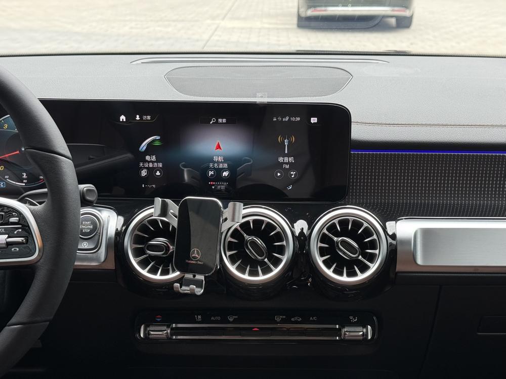 Mercedes-Benz Mercedes-Benz GLB