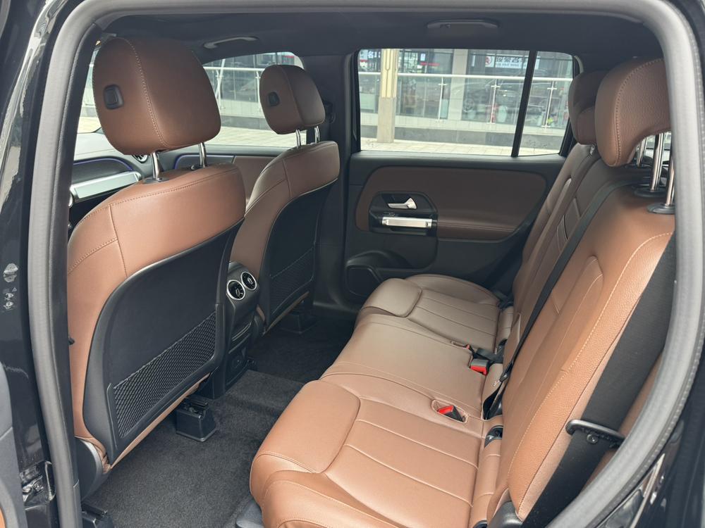 Mercedes-Benz Mercedes-Benz GLB