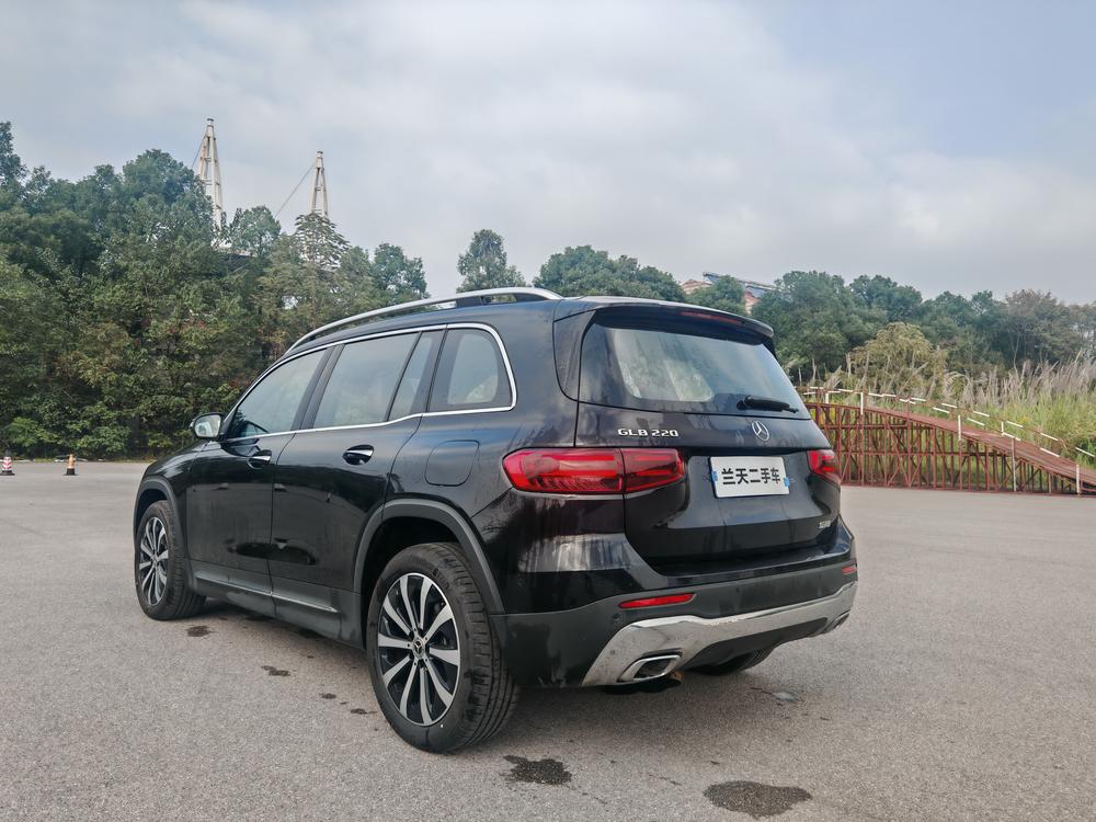 Mercedes-Benz Mercedes-Benz GLB