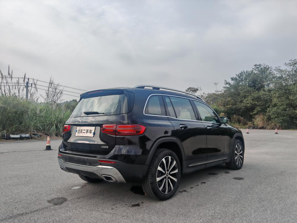 Mercedes-Benz Mercedes-Benz GLB