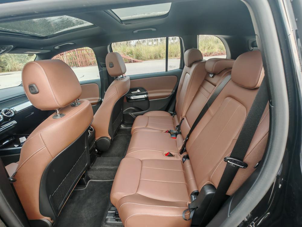 Mercedes-Benz Mercedes-Benz GLB
