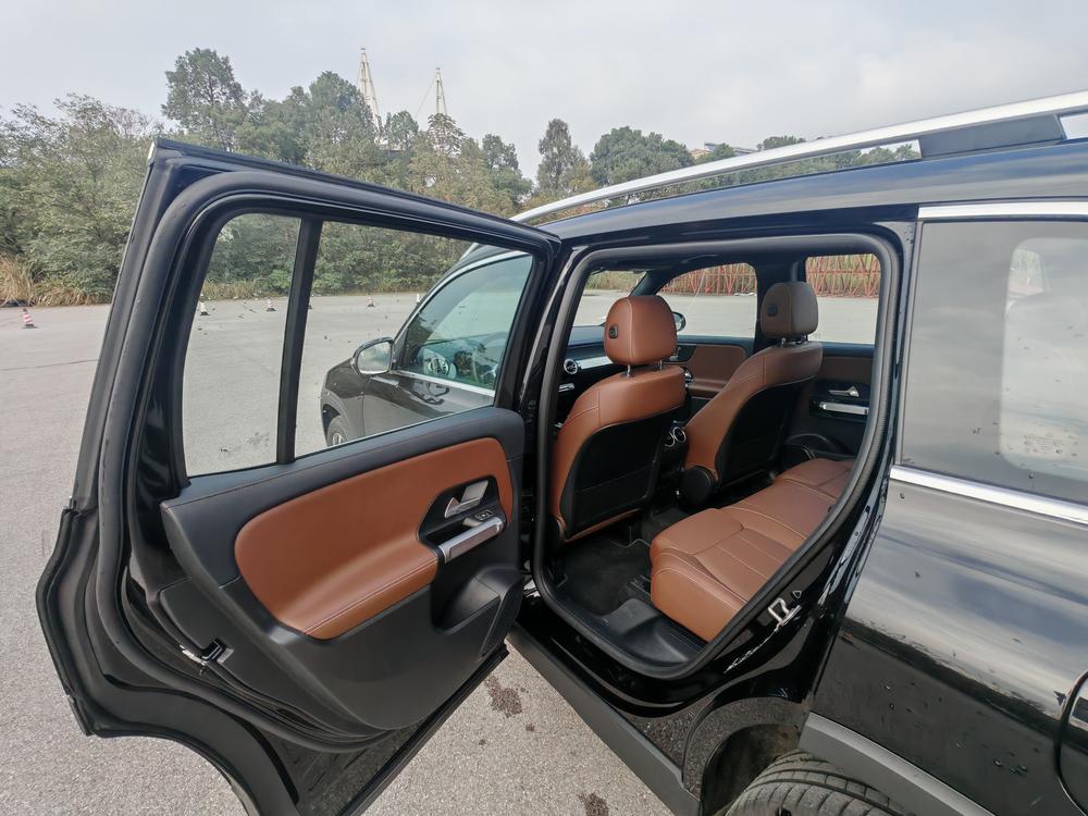 Mercedes-Benz Mercedes-Benz GLB