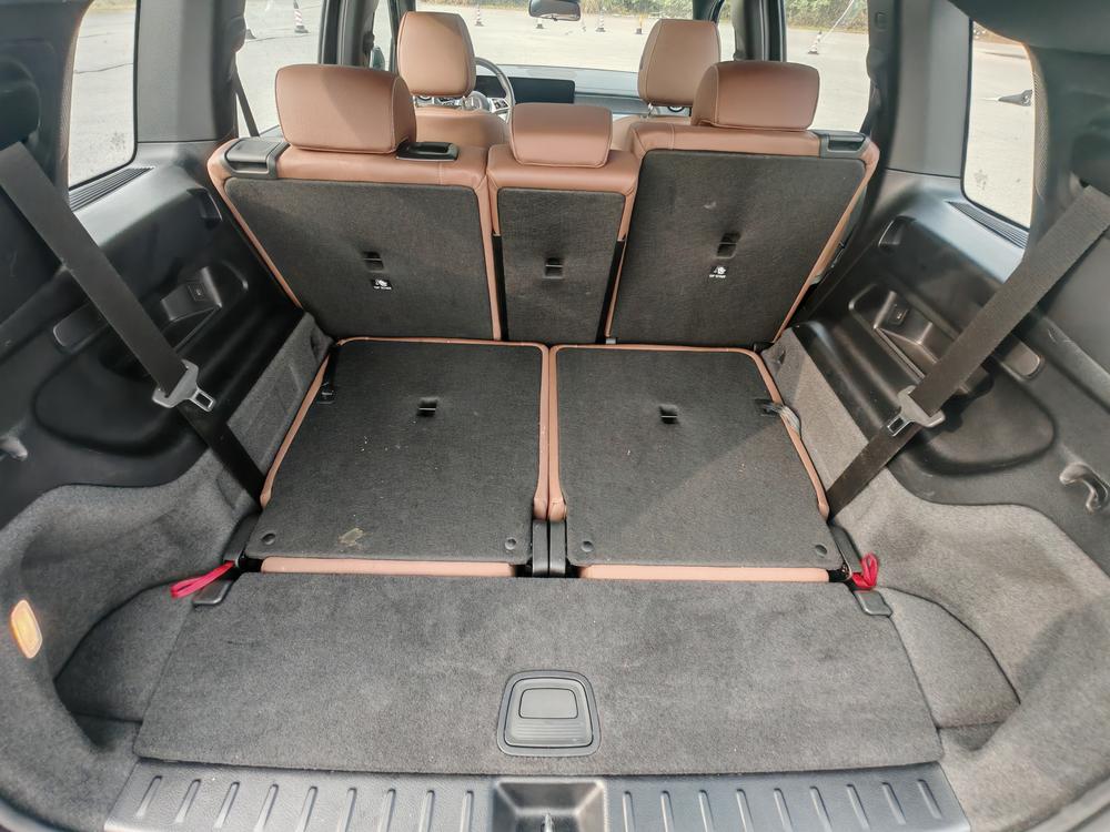 Mercedes-Benz Mercedes-Benz GLB