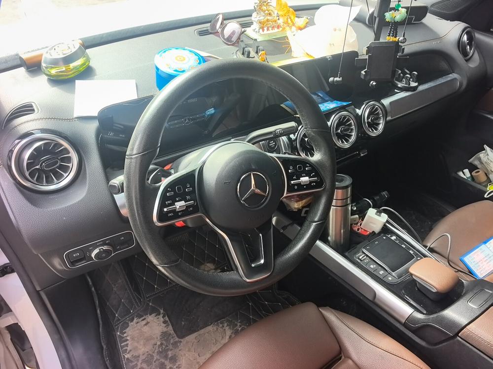 Mercedes-Benz Mercedes-Benz GLB